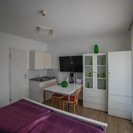 Am Waldrand Apartment