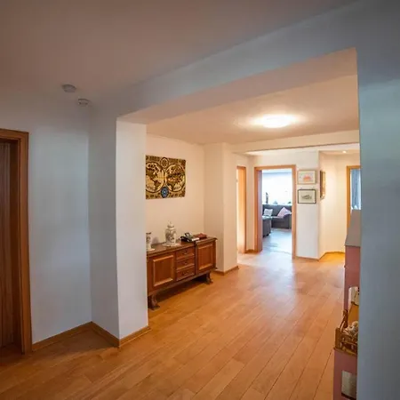 Am Waldrand Apartment *